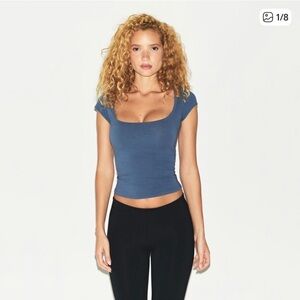 SKIMS Scoop Neck Tee